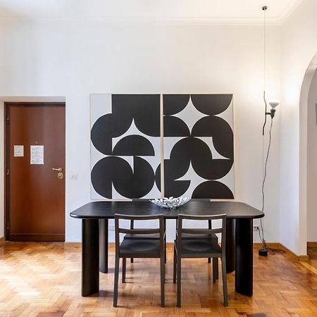 Romac - Condotti Suite By Spanish Steps Kültér fotó